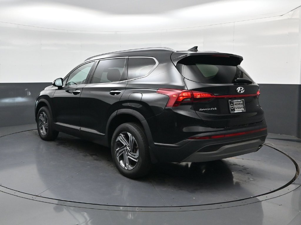 Used 2023 Hyundai Santa Fe SEL w/ Winter Weather Package AWD/4WD image 7