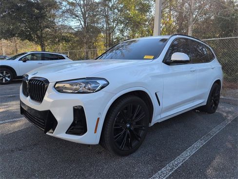 Used 2024 BMW X3 sDrive30i w/ Premium Package image 5