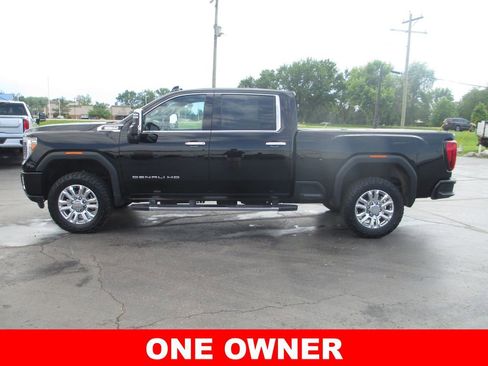 Used 2022 GMC Sierra 2500 Denali w/ Denali Ultimate Package AWD/4WD image 12