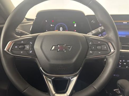Used 2024 Chevrolet Trax ACTIV image 19