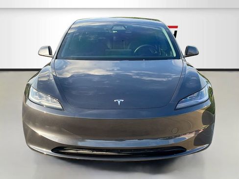 Used 2025 Tesla Model 3 Long Range RWD image 2