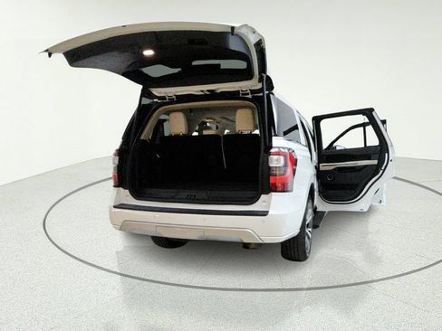 Used 2021 Ford Expedition Platinum AWD/4WD image 13