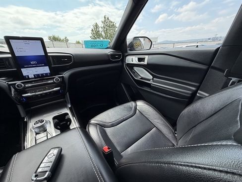 Used 2023 Ford Explorer ST w/ Technology Package AWD/4WD image 17