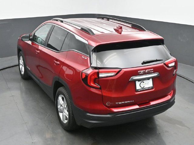 Used 2022 GMC Terrain SLE w/ Driver Convenience Package FWD image 38