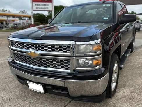 Used 2015 Chevrolet Silverado 1500 LT w/ Texas Edition, 1LT Trim RWD image 2