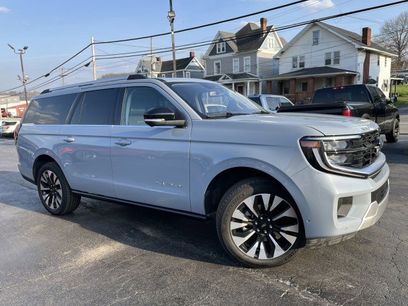 Certified 2025 Ford Expedition Max Platinum w/ Driver's Package