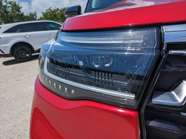 Used 2025 Ford Explorer Platinum w/ Ultimate Package RWD image 10