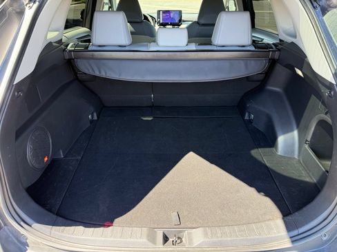 Used 2023 Toyota RAV4 XLE Premium AWD/4WD image 27
