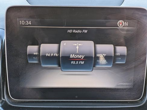 Used 2018 Mercedes-Benz GLE 350 4MATIC image 30