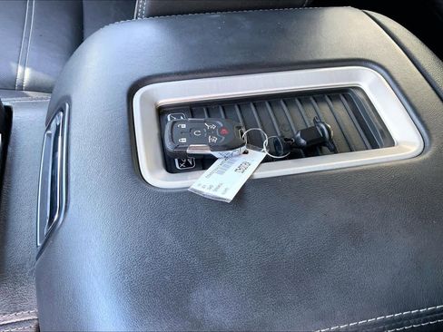 Used 2019 GMC Yukon XL Denali w/ Denali Ultimate Package image 14