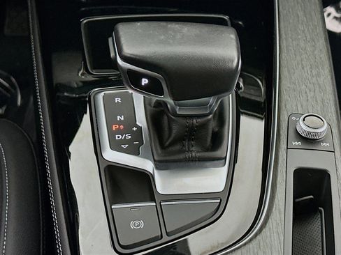 Used 2024 Audi A4 2.0T Prestige w/ Prestige Package image 12