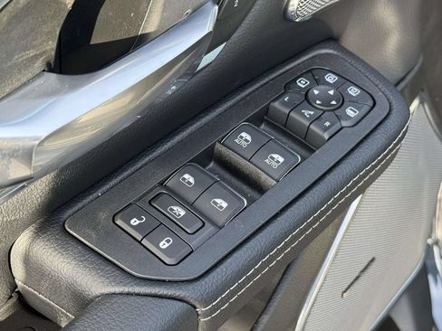 New 2026 RAM 1500 Laramie AWD/4WD image 28
