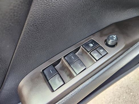 Used 2024 Toyota Camry SE image 26