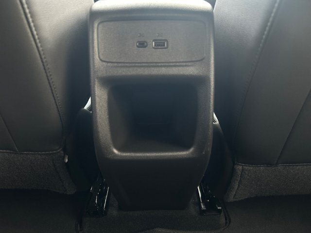 Used 2025 Buick Envista Sport Touring w/ Convenience I Package FWD image 19