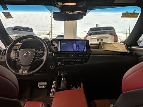 Used 2023 Lexus ES 350 F Sport image 15