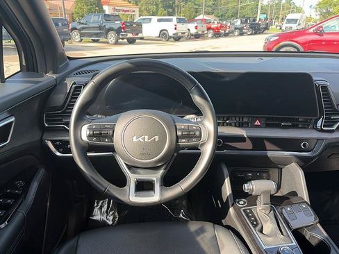 Used 2023 Kia Sportage X-Line w/ X-Line Premium Package AWD/4WD image 13