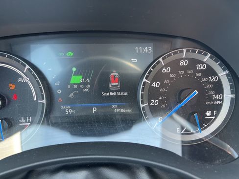 Used 2021 Toyota Highlander Platinum image 8