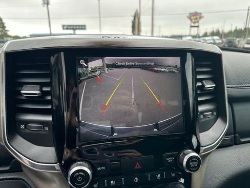 Used 2019 RAM 1500 Laramie w/ Trailer Tow Group AWD/4WD image 16