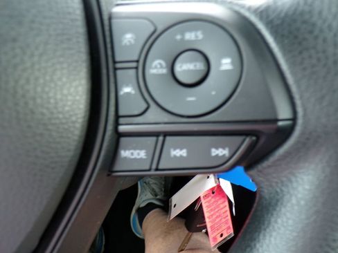 Used 2024 Toyota Corolla LE image 16