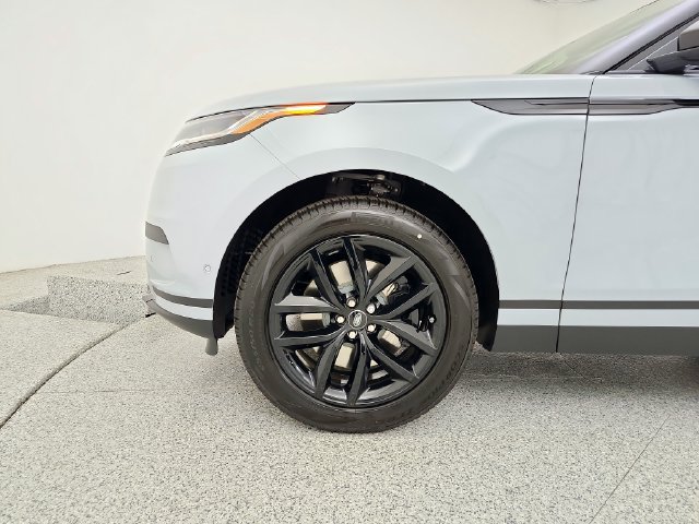 New 2026 Land Rover Range Rover Velar S AWD/4WD image 33