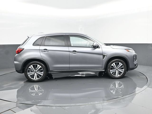 Used 2025 Mitsubishi Outlander Sport AWD image 4