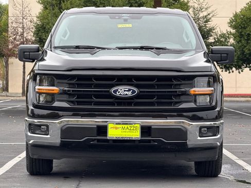 Used 2025 Ford F150 XLT image 6