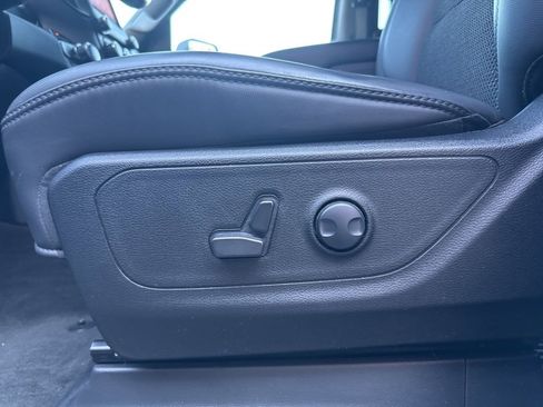 Used 2023 RAM 1500 Big Horn image 25