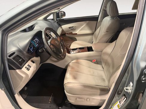 Used 2012 Toyota Venza Limited FWD image 10