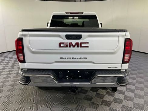 Used 2022 GMC Sierra 2500 SLE w/ SLE Convenience Package AWD/4WD image 5