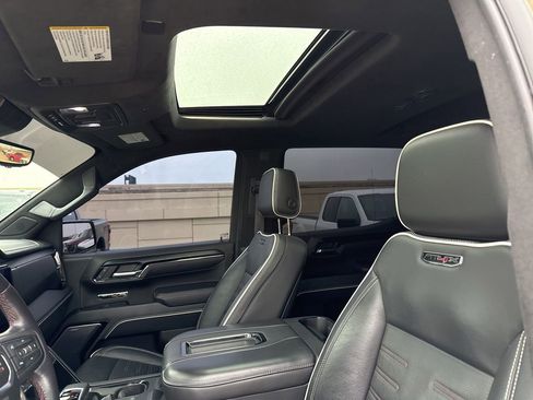 Used 2022 GMC Sierra 1500 AT4X image 21