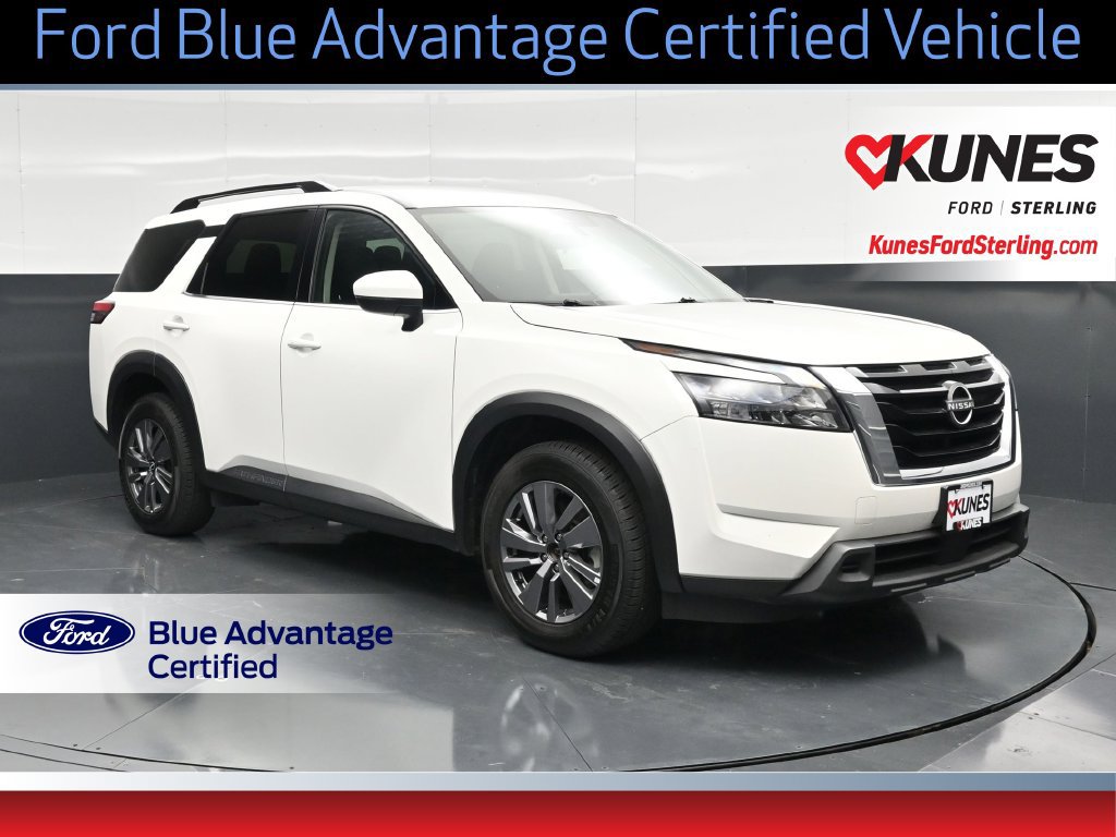 Used 2025 Nissan Pathfinder SV AWD/4WD image 1