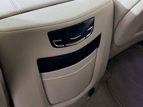 Used 2020 Cadillac Escalade Premium Luxury AWD/4WD image 31