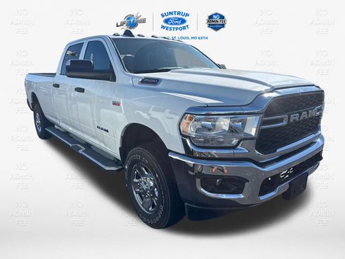 Used 2022 RAM 3500 Tradesman AWD/4WD image 33