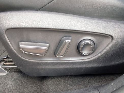 Used 2020 Toyota RAV4 TRD Off-Road image 14