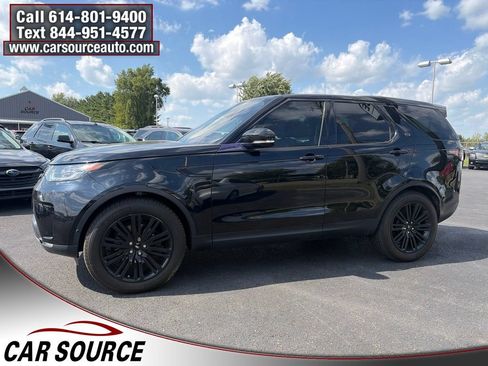 Used 2017 Land Rover Discovery First Edition AWD/4WD image 10