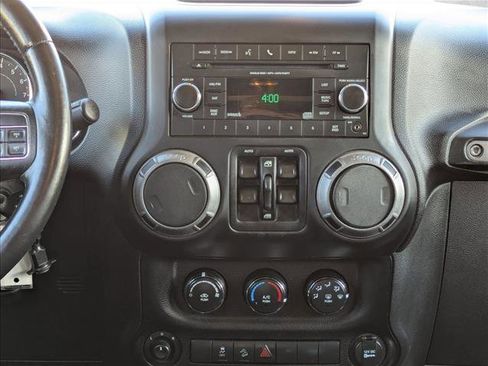 Used 2013 Jeep Wrangler Unlimited Sport AWD/4WD image 16