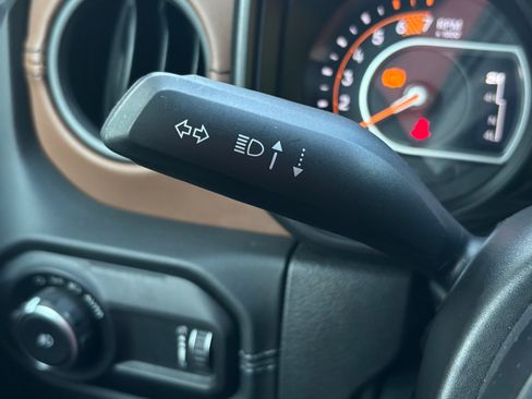 Used 2024 Jeep Wrangler Unlimited Rubicon w/ Technology Group AWD/4WD image 54