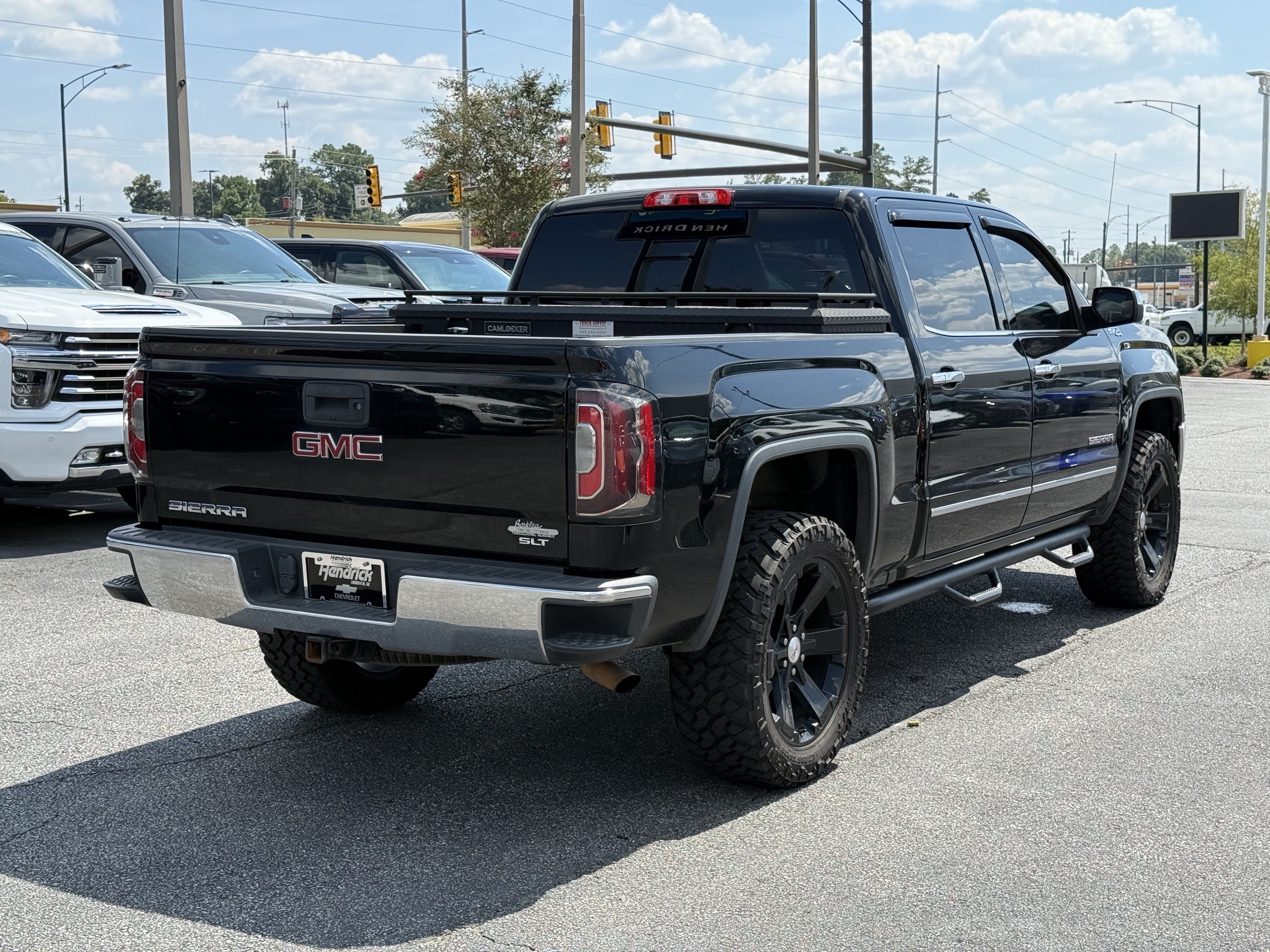 Used 2016 GMC Sierra 1500 SLT w/ SLT Premium Package AWD/4WD image 11