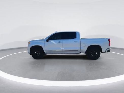 Used 2023 Chevrolet Silverado 1500 High Country w/ High Country Premium Package image 7