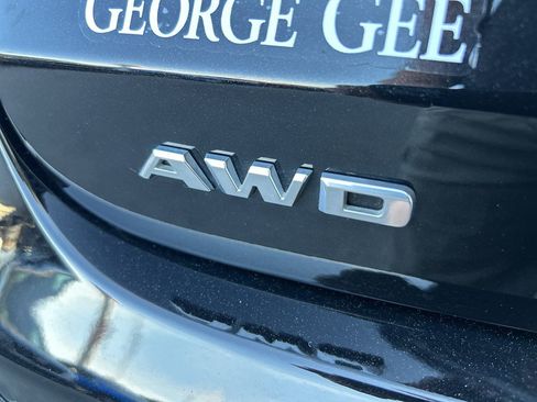 Certified 2023 Cadillac XT6 Sport w/ Technology Package AWD/4WD image 7