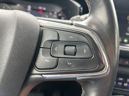 Used 2023 Buick Envision Essence image 21