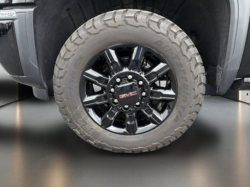 Certified 2026 GMC Sierra 2500 AT4 w/ AT4 Premium Plus Package AWD/4WD image 10