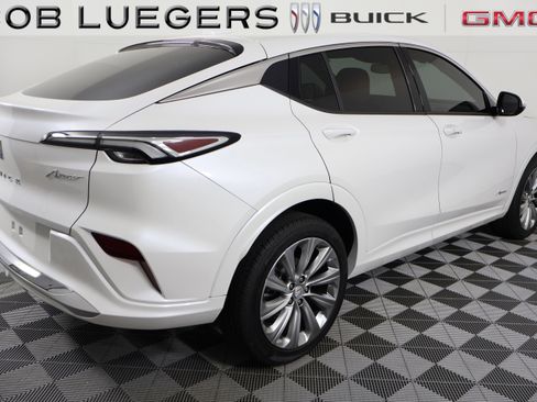 Certified 2024 Buick Envista Avenir FWD image 9