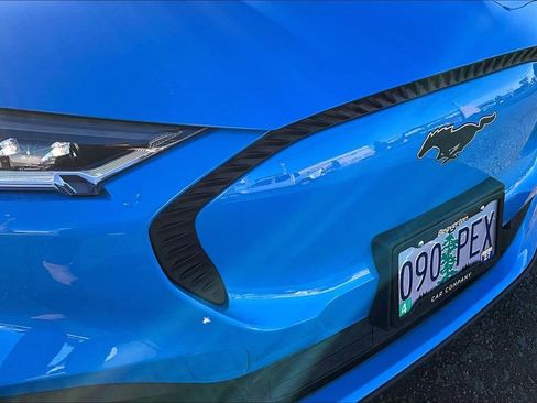 Used 2022 Ford Mustang Mach-E Select image 33