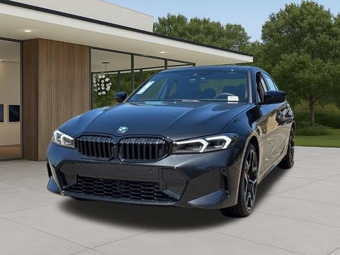 New 2026 BMW 330i Sedan w/ M Sport Package RWD image 3