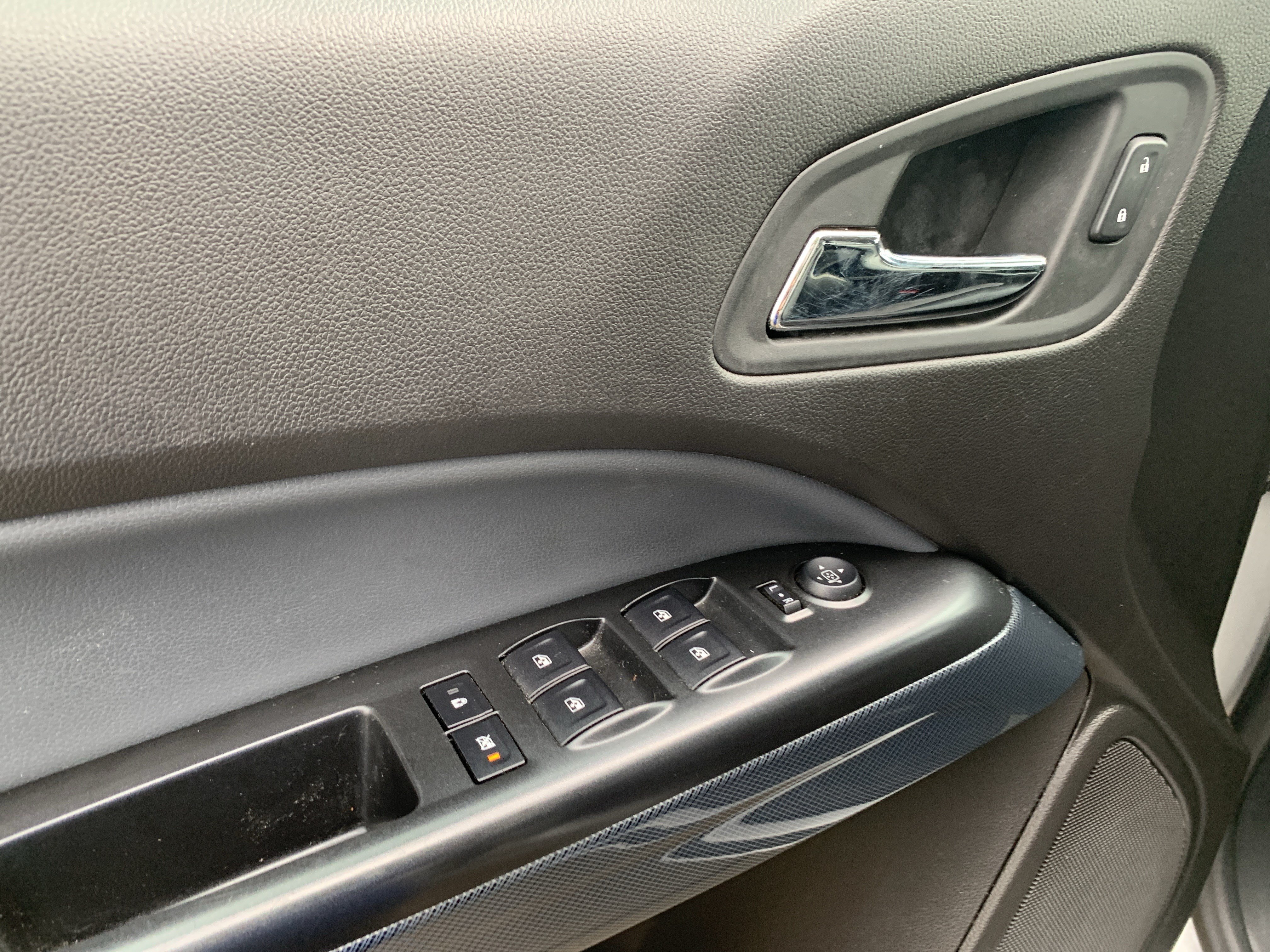 Used 2016 Chevrolet Colorado Z71 RWD image 15