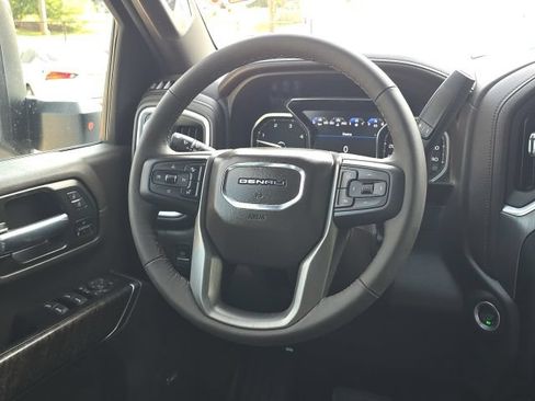 Used 2022 GMC Sierra 2500 Denali w/ Technology Package AWD/4WD image 40