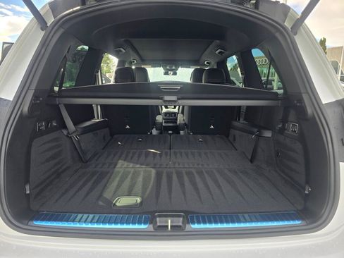 New 2026 Mercedes-Benz GLS 450 4MATIC image 11