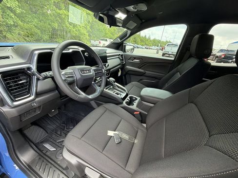 New 2026 GMC Canyon Elevation RWD image 10