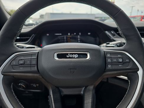 New 2026 Jeep Grand Cherokee L Limited AWD/4WD image 21